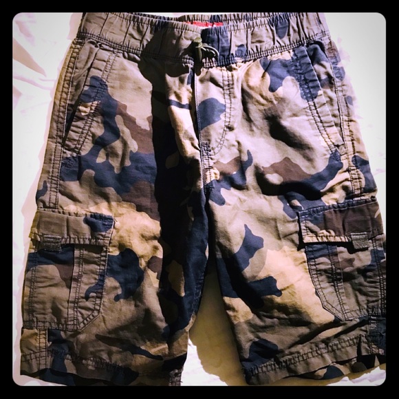 🔥🔥🔥Arizona Camo Shorts 🍬Sz. 8 - Picture 1 of 2